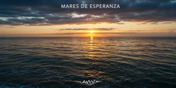 Imponente amanecer sobre el océano, simbolizando la esperanza y los nuevos comienzos en 'Mares de Esperanza'.